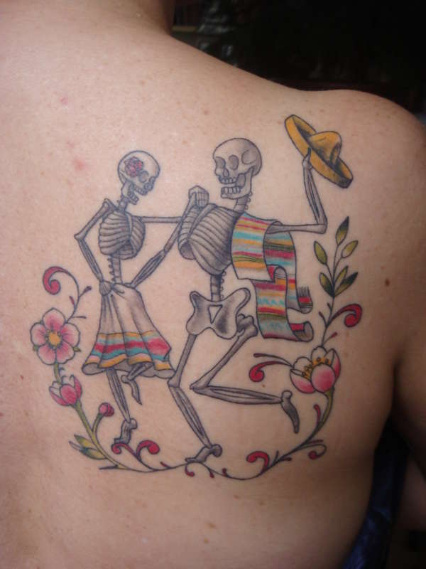 Dancing skeleton tatoo via