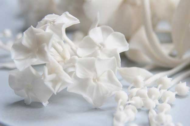 Klimenkoff_flowers1 porcelain flowers